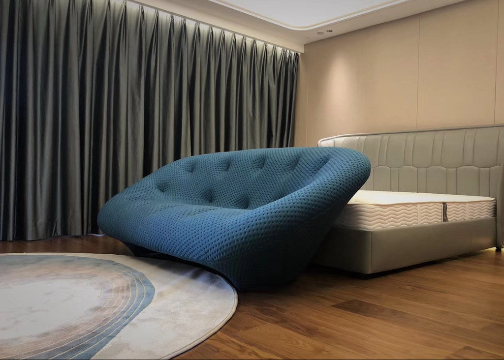 Luxury American Black Walnut Lacquered Engineered Wood Flooring 1900x240x20/6mm SEW2057