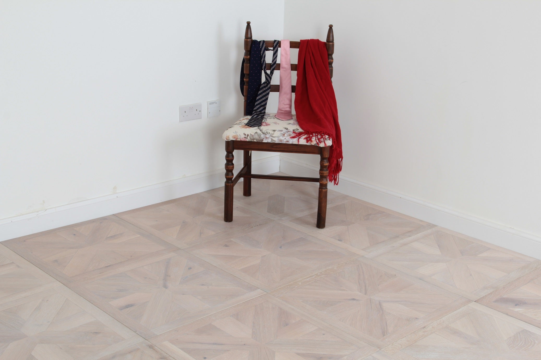 Discontinued Clearance! Oak Brushed White Oiled Versailles Panels Engineered Flooring 580x580x20/6mm SPO2014