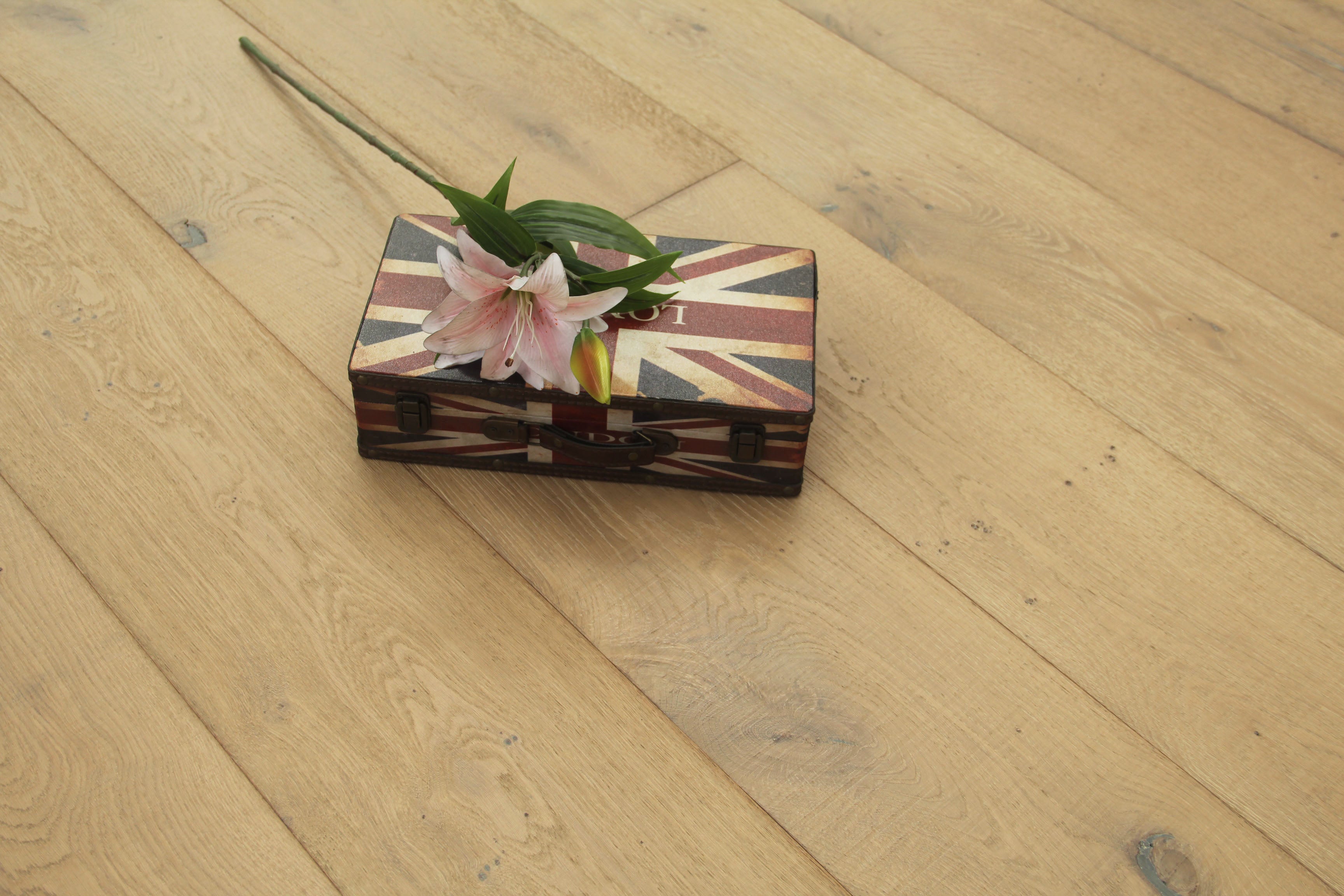 Oak Brushed Distressed Saw Mark,Light Grey Oiled Engineered Flooring SEO1586