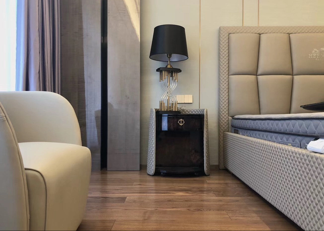 American Black Walnut Lacquered Engineered Flooring  SEW1519