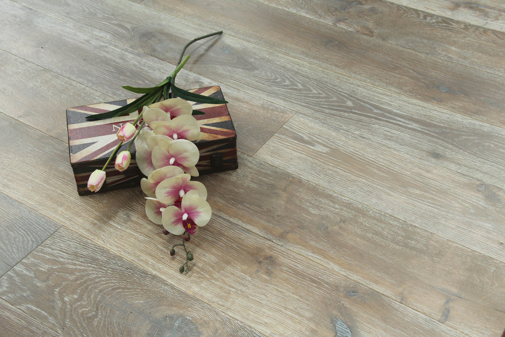 Smoked Grey Oak Engineered Hardwood Flooring SEO2022D