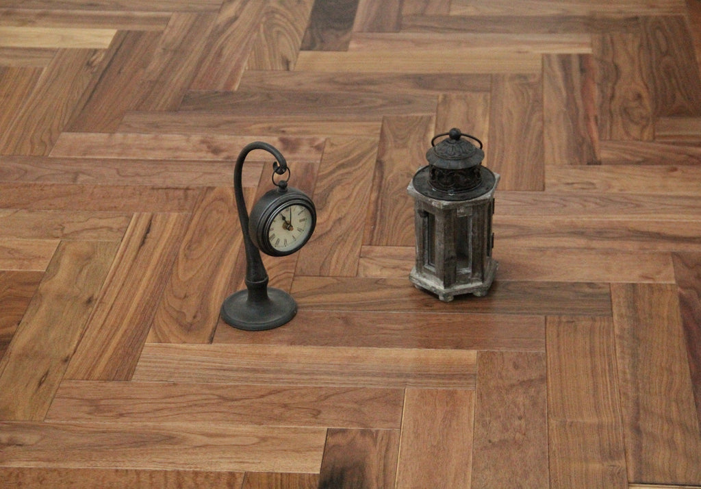 Prime Grade American Black Walnut Lacquered Herringbone Engineered Flooring 600x90x18/4mm SHW1802AB