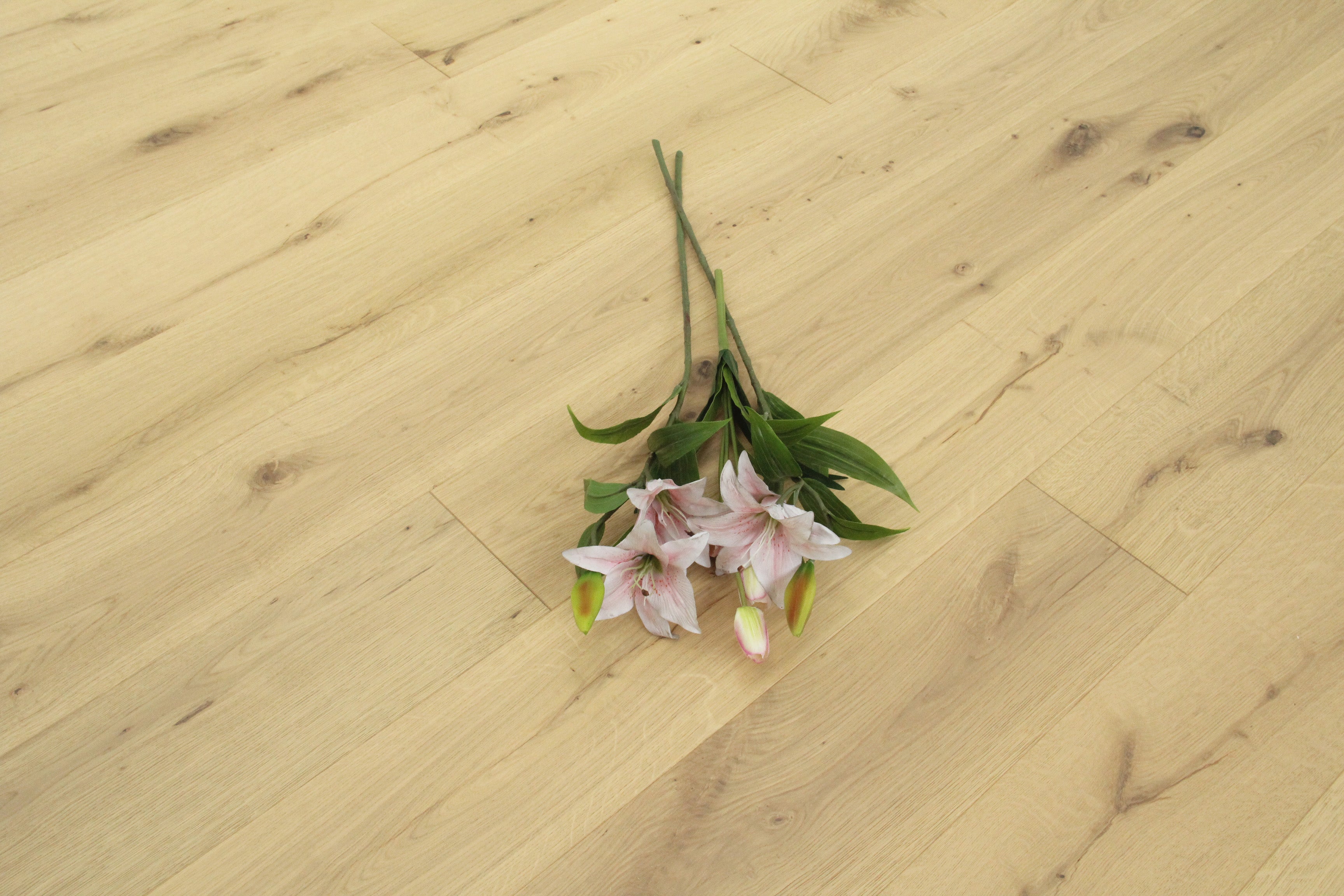 Brushed Invisible Oiled Oak Engineered Hardwood Flooring SEO1503C