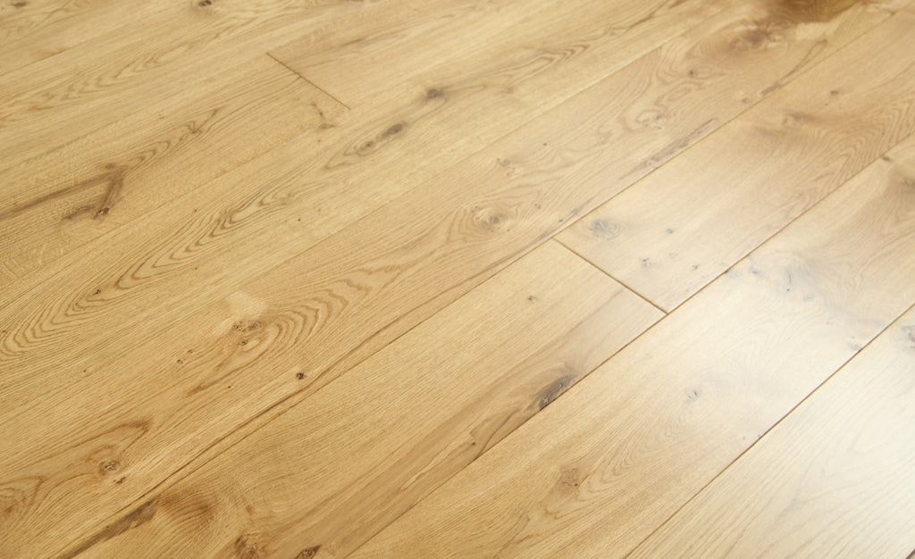 Oak UV Lacquered Engineered Wood Flooring 1900x190x20/6mm SEO2005