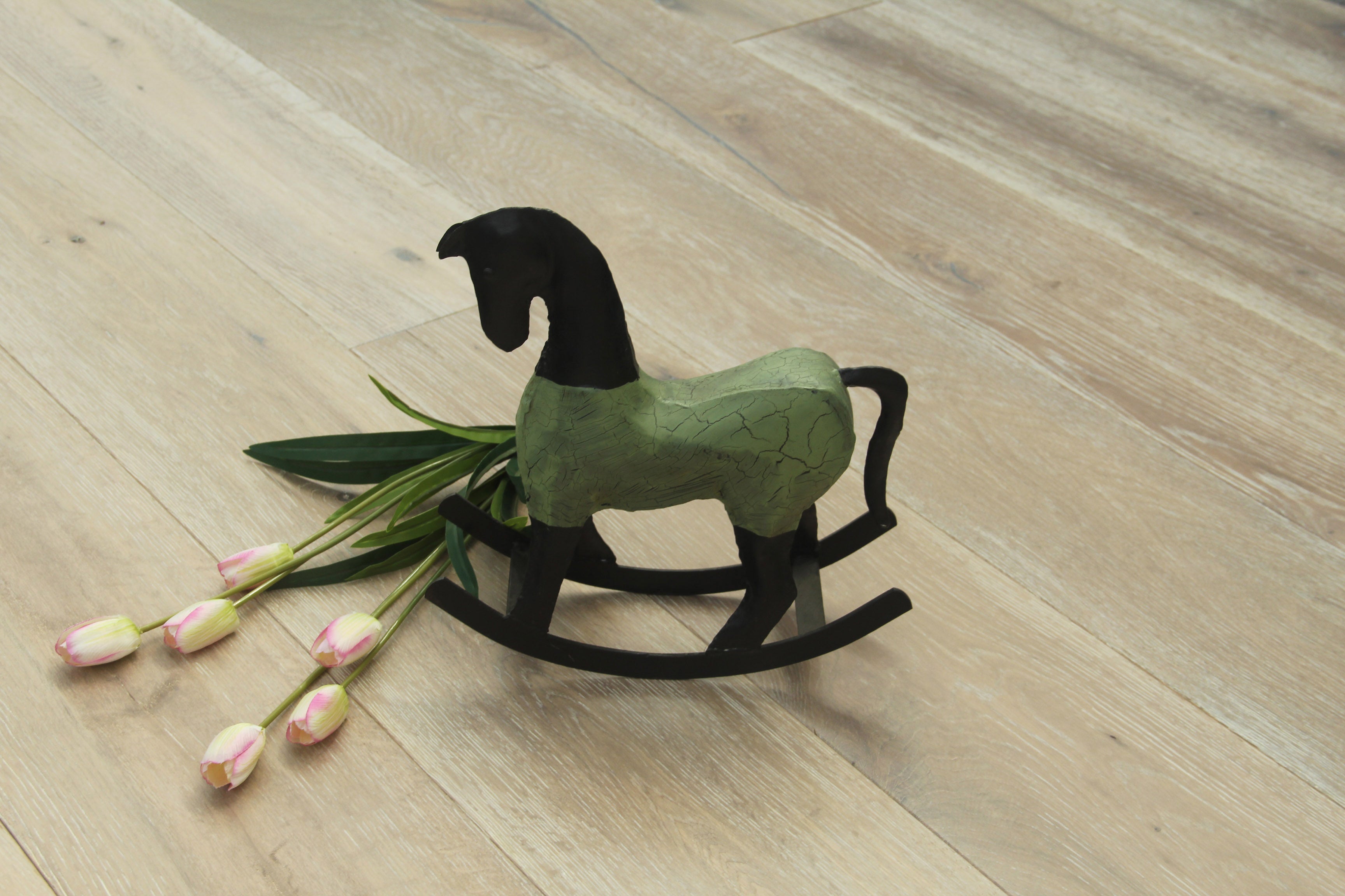 Oak Smoked Brushed White Oiled Engineered Flooring 1880x220x19/5mm SEO2033