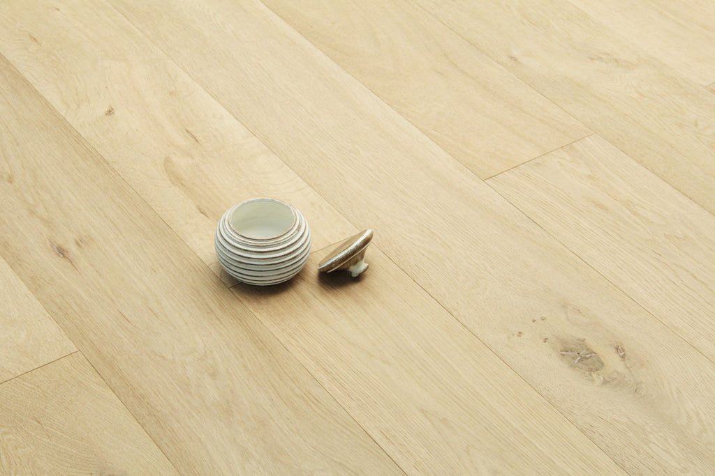 Discontinued Clearance! Oak Unfinished Engineered Flooring 1900x190x15/4mm SEO1591