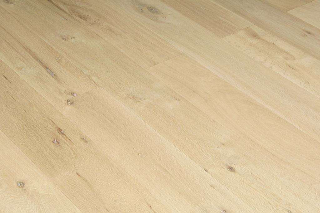 Discontinued Clearance! Oak Unfinished Engineered Flooring 1900x190x15/4mm SEO1591