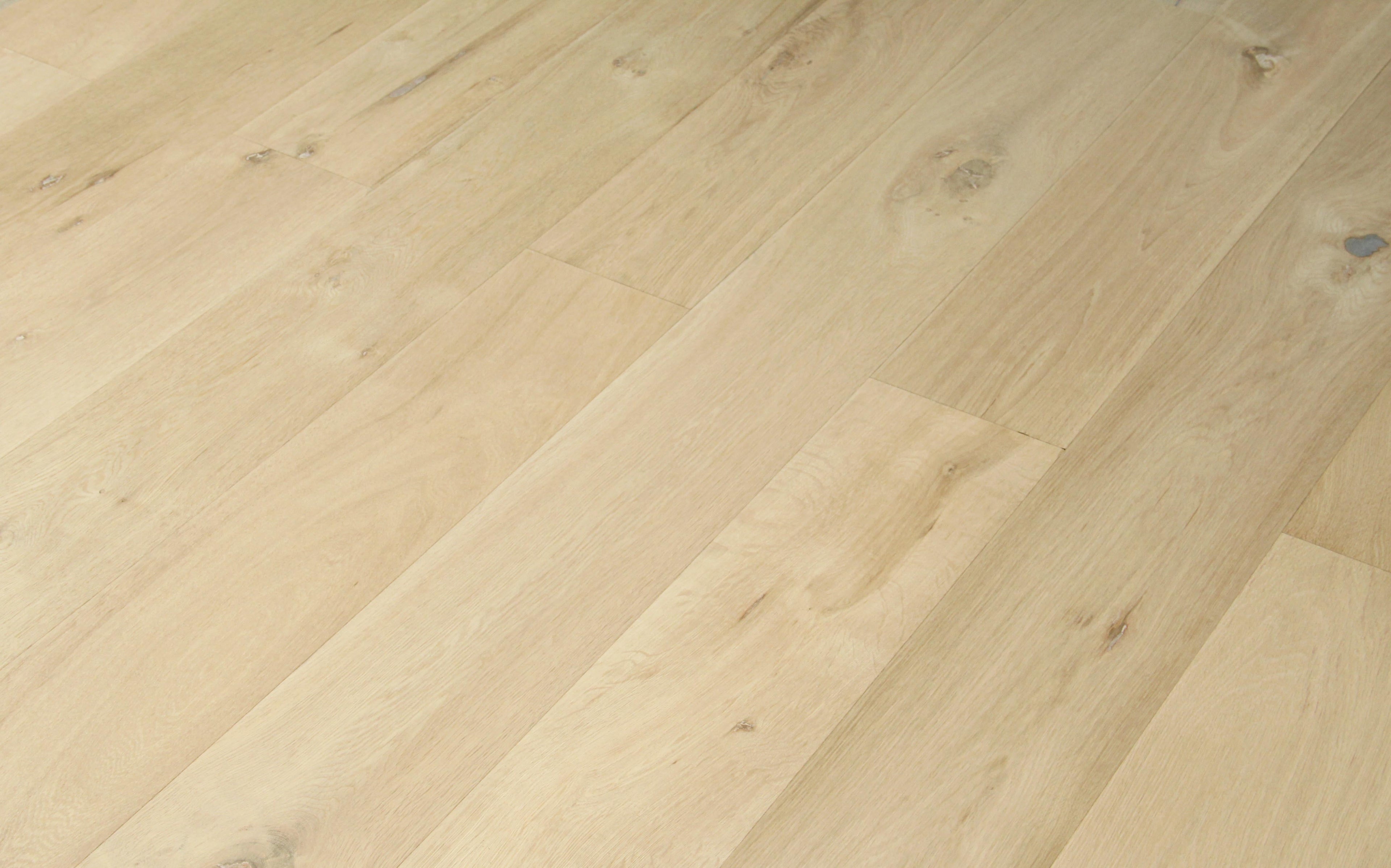Discontinued Clearance! Oak Unfinished Engineered Flooring 1900x190x15/4mm SEO1591