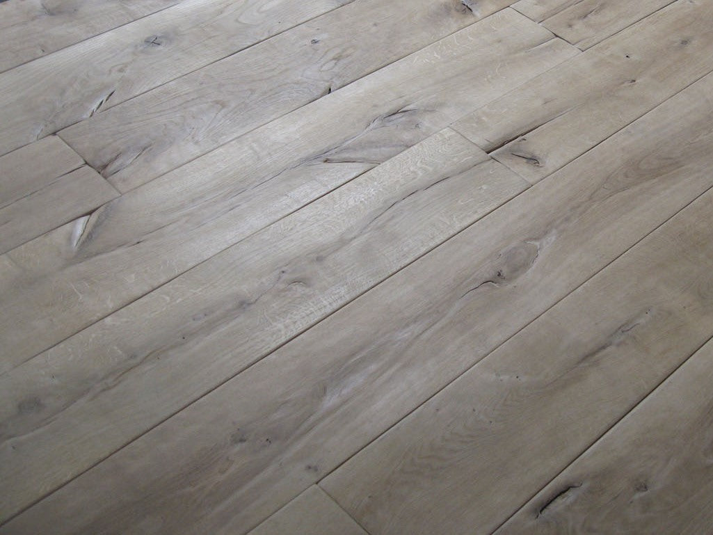Unfinished Antique Oak Multiply Engineered Flooring SEO2001