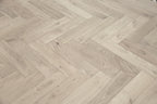 Brushed Unfinished Oak Engineered Herringbone Flooring 600x125x14/3mm SHO1400