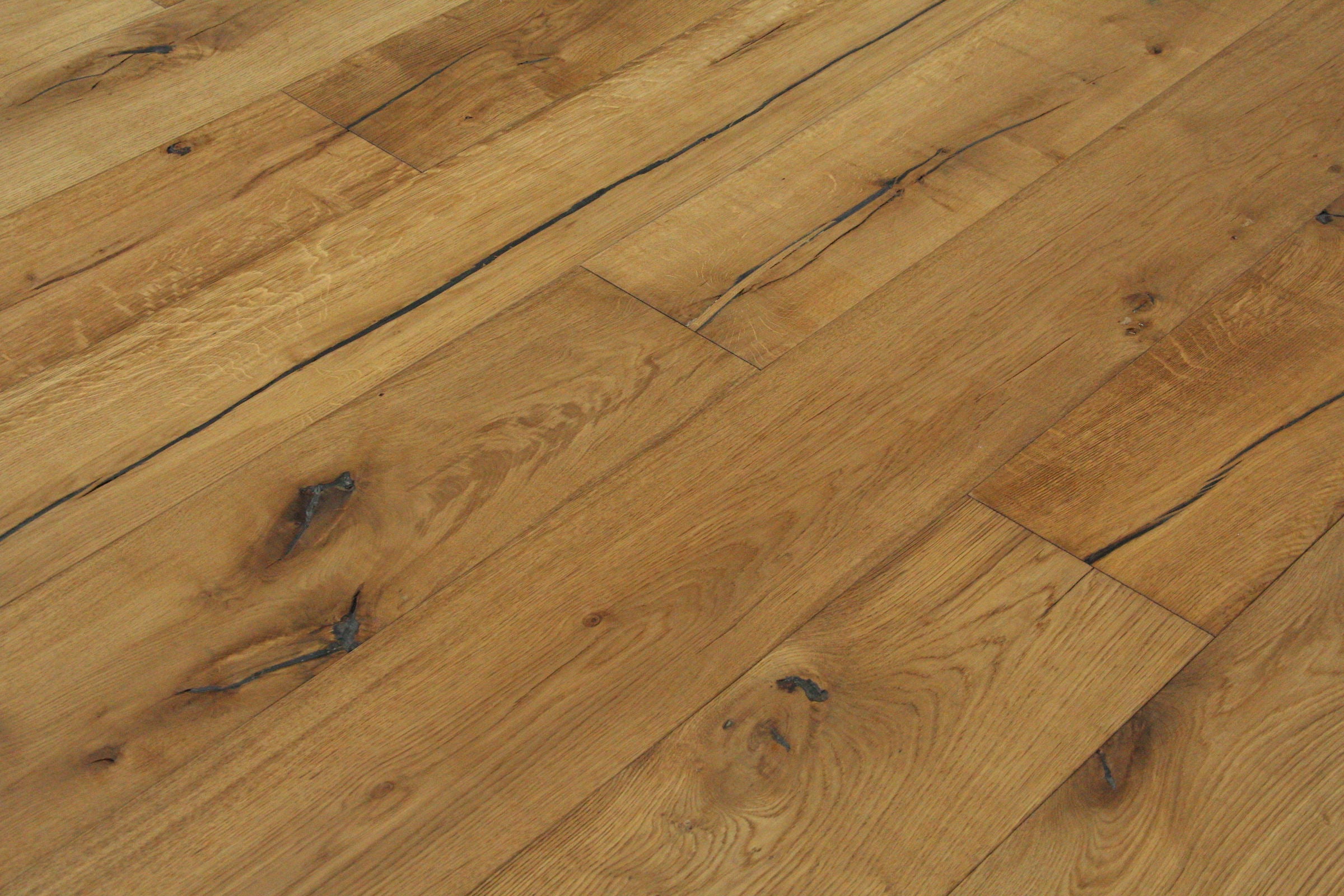 Oak Brushed Distressed Saw Mark Natural Oiled Engineered Flooring 1900x240x15/4mm SEO1572