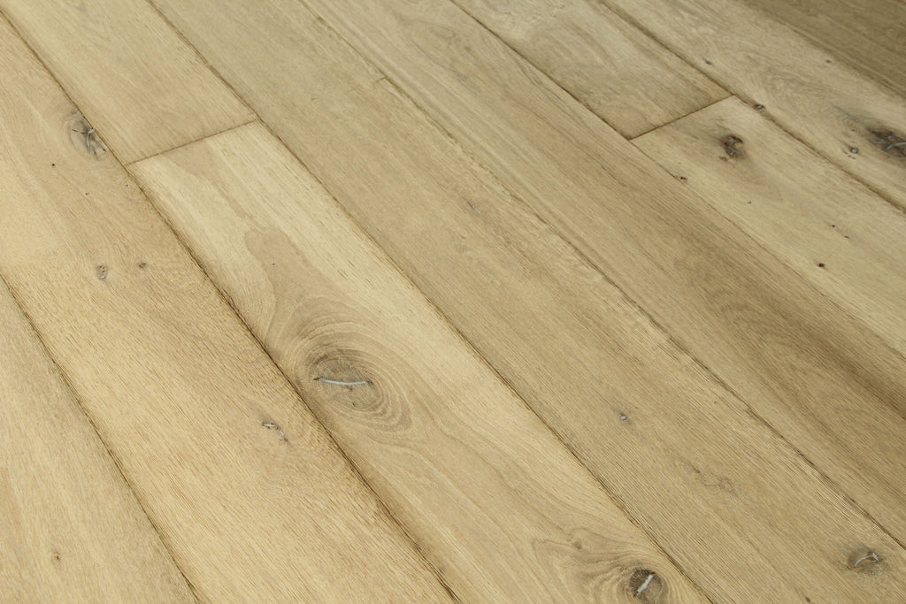 Oak Smoked Brushed Unfinished Engineered Flooring 1880x180x15/4mm SEO1584