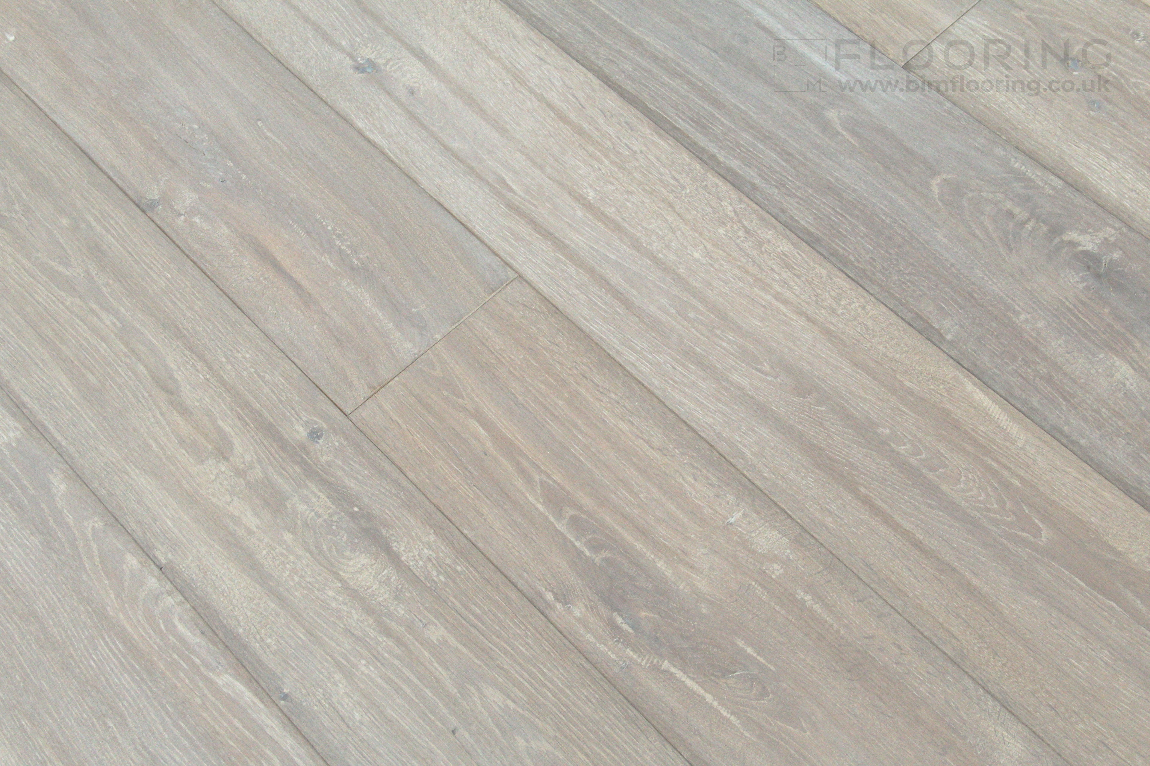 Hand Scraped White Oiled & Smoked Oak Engineered Flooring SEO2011