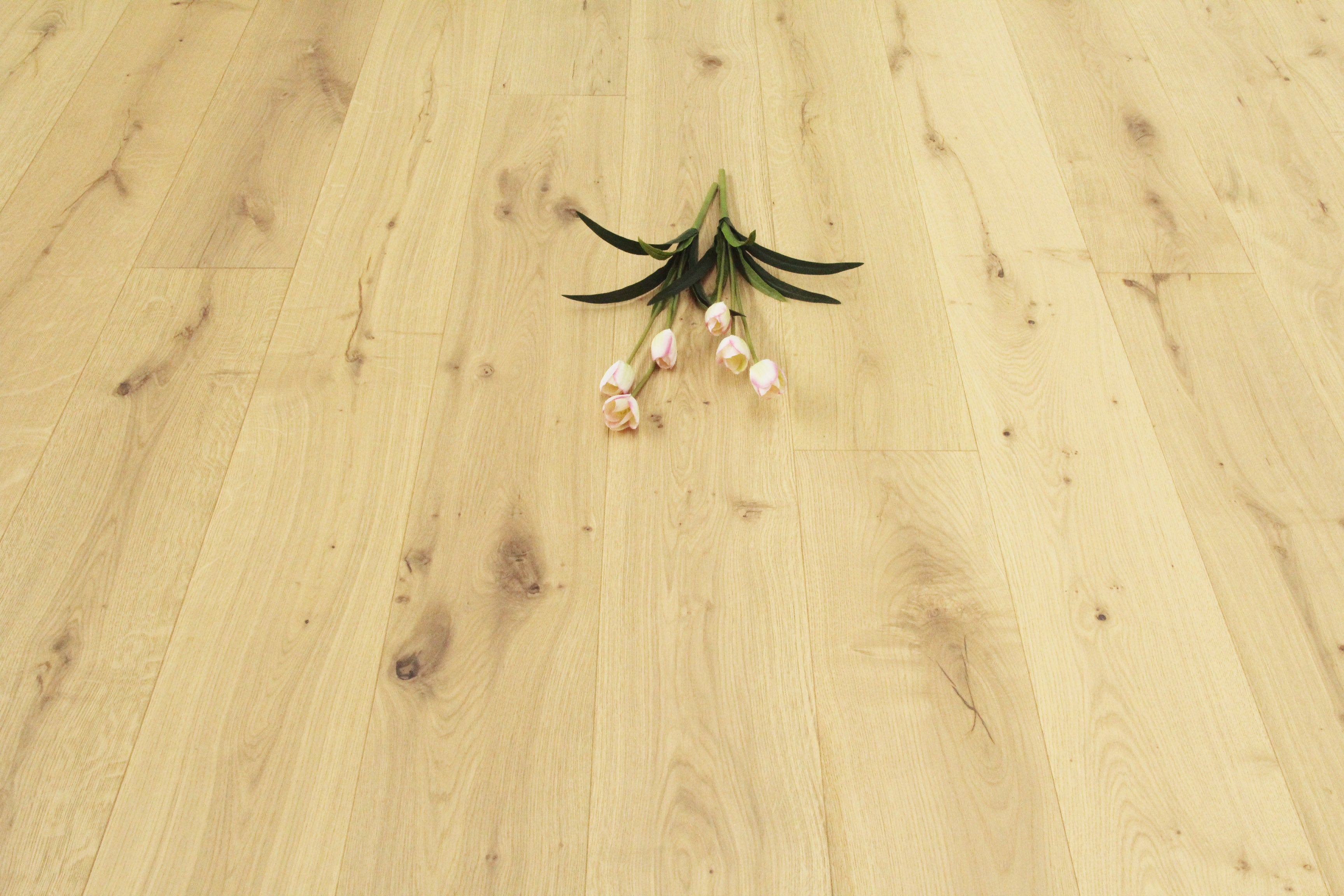 Brushed Invisible Oiled Oak Engineered Hardwood Flooring SEO1503C