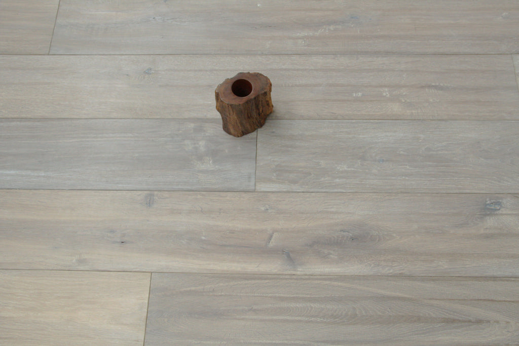 Hand Scraped White Oiled & Smoked Oak Engineered Flooring SEO2011