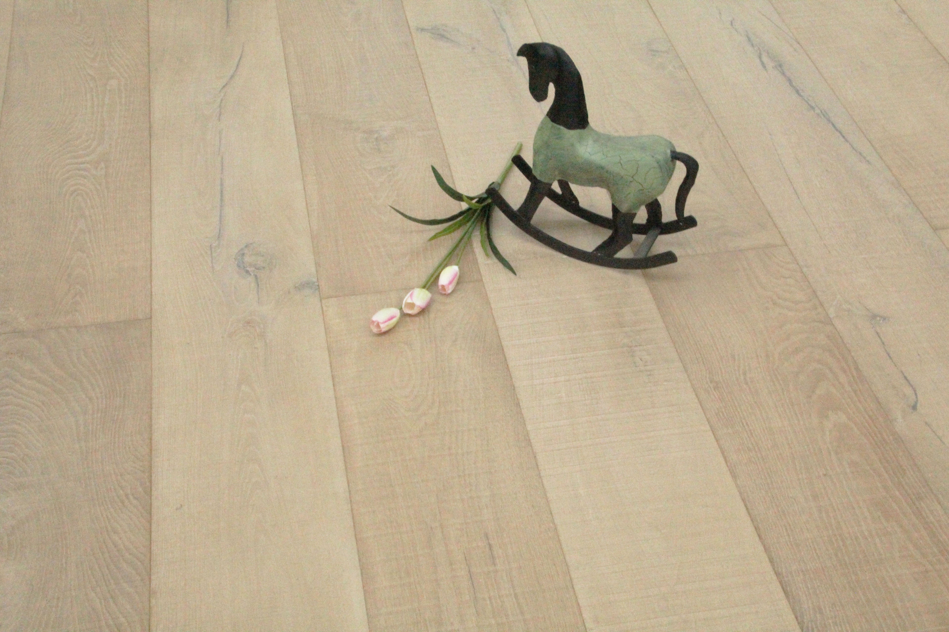 Oak Brushed Distressed Saw Mark Light Oiled Engineered Flooring 1900x240x15/4mm SEO1564
