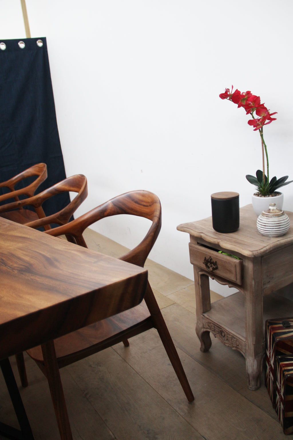 Solid South American Walnut Slab Chair SW01