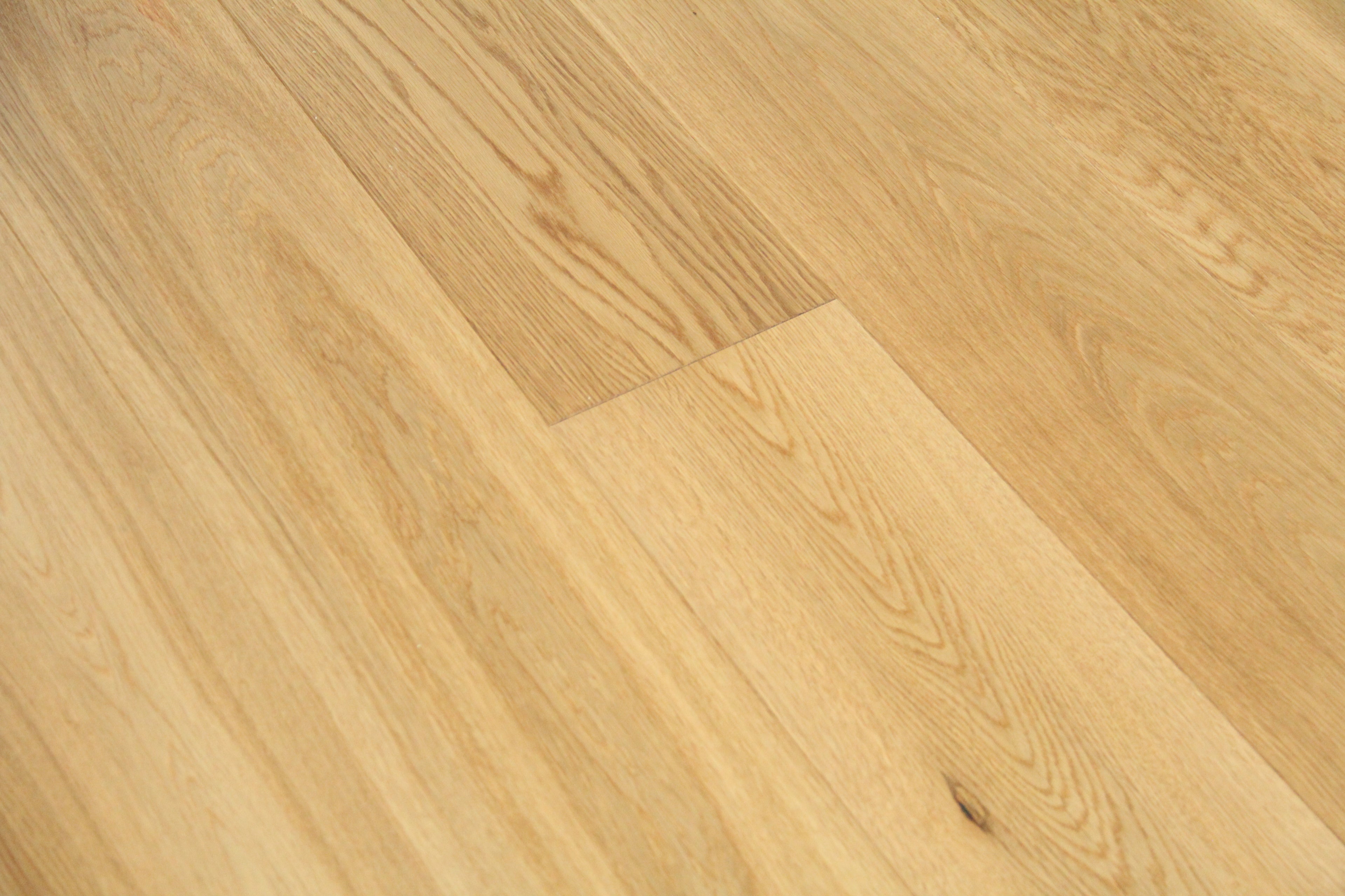 Brushed & UV Oiled 3 Ply Oak Engineered Wood Flooring SEO1511C
