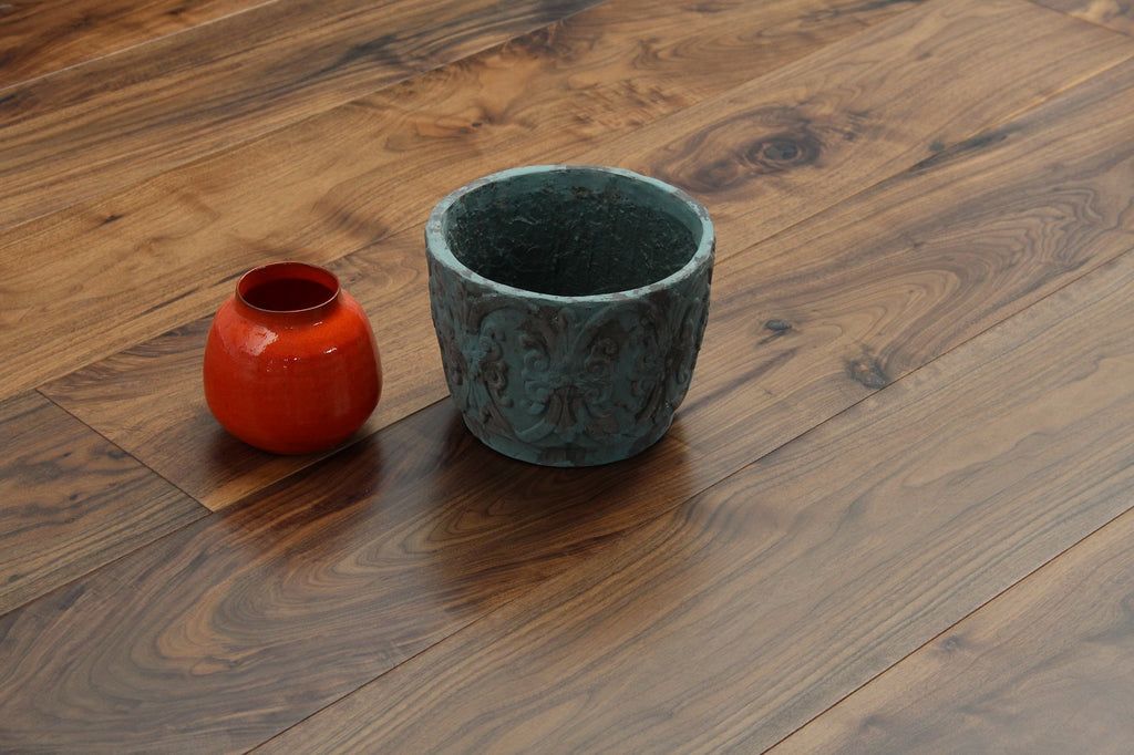 Luxury American Black Walnut Lacquered Engineered Hardwood Flooring SEW2053