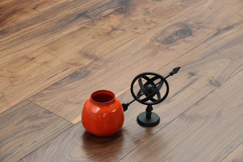 Luxury American Black Walnut Lacquered Engineered Hardwood Flooring SEW2053