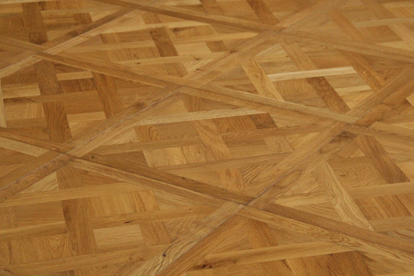 Smoked Natural Oak Parquet Bordered Versailles Panels SPE2008