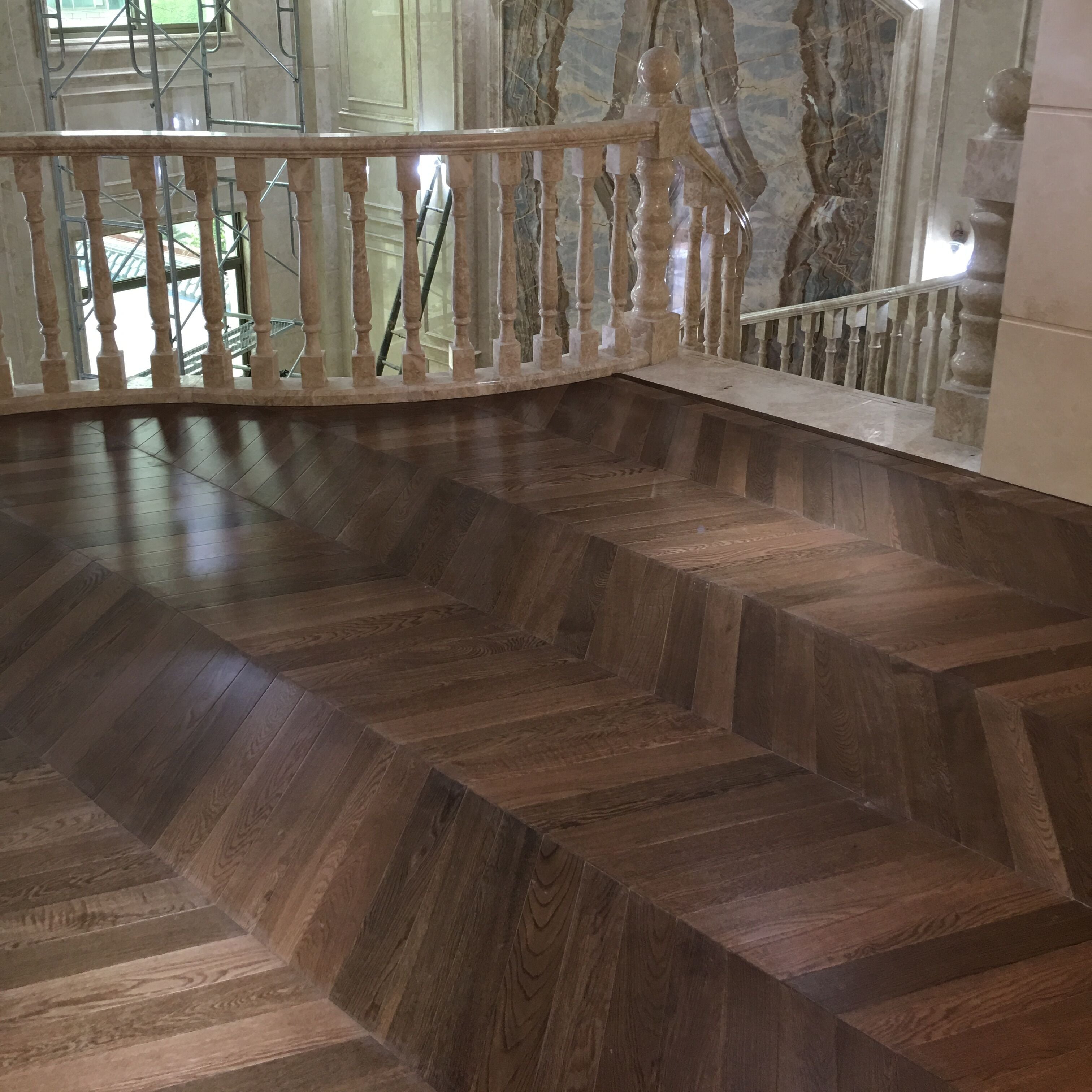 Double Smoked & UV Oiled Oak Chevron Wood Flooring SSR1804