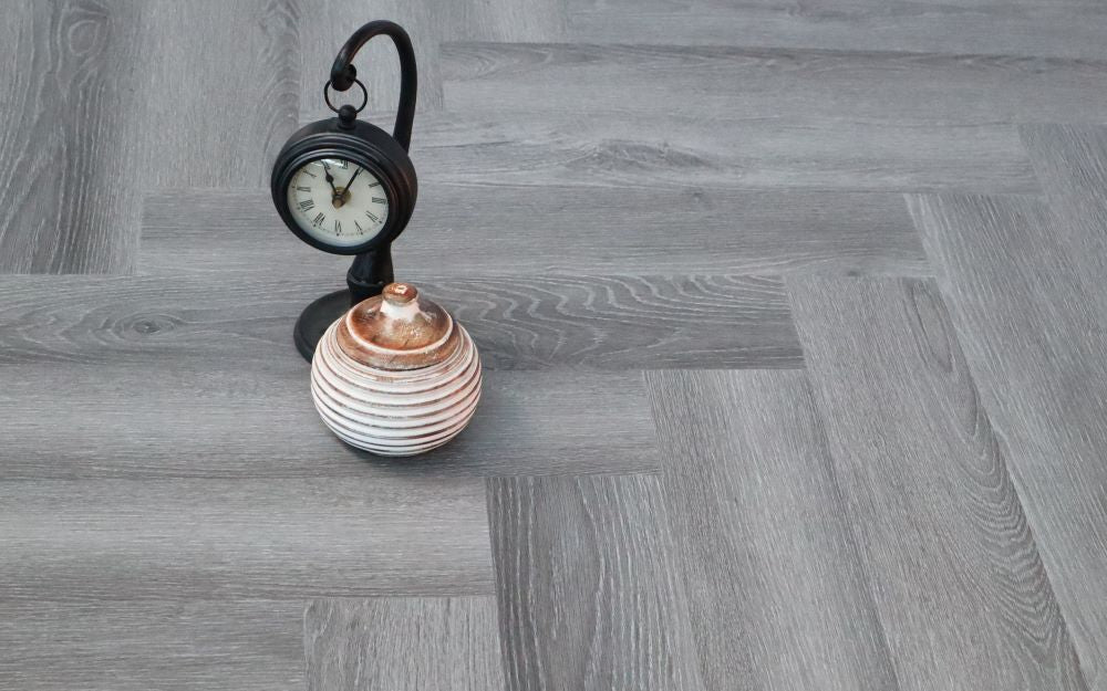 Oak Grey SPC Herringbone Vinyl Click Flooring 600x120x5.0mm SVH2404