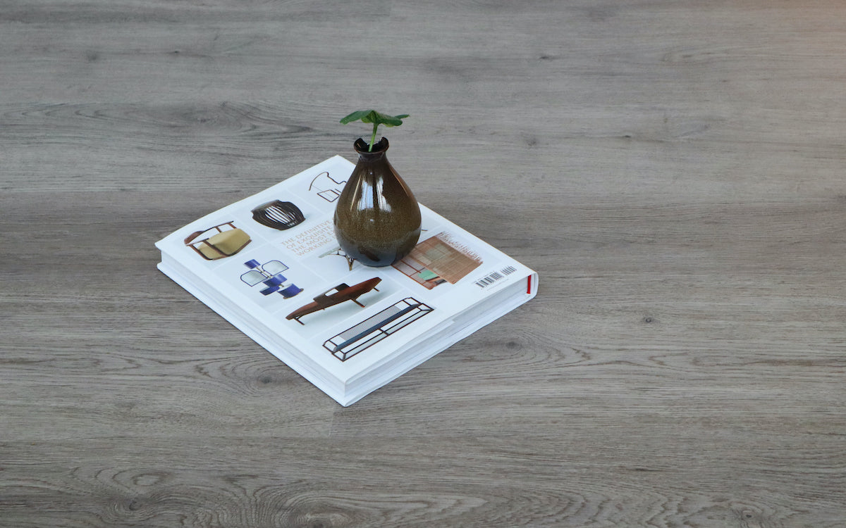 Smoked Oak SPC Vinyl Click Planks Flooring 1220x180x5.0mm SVP2402