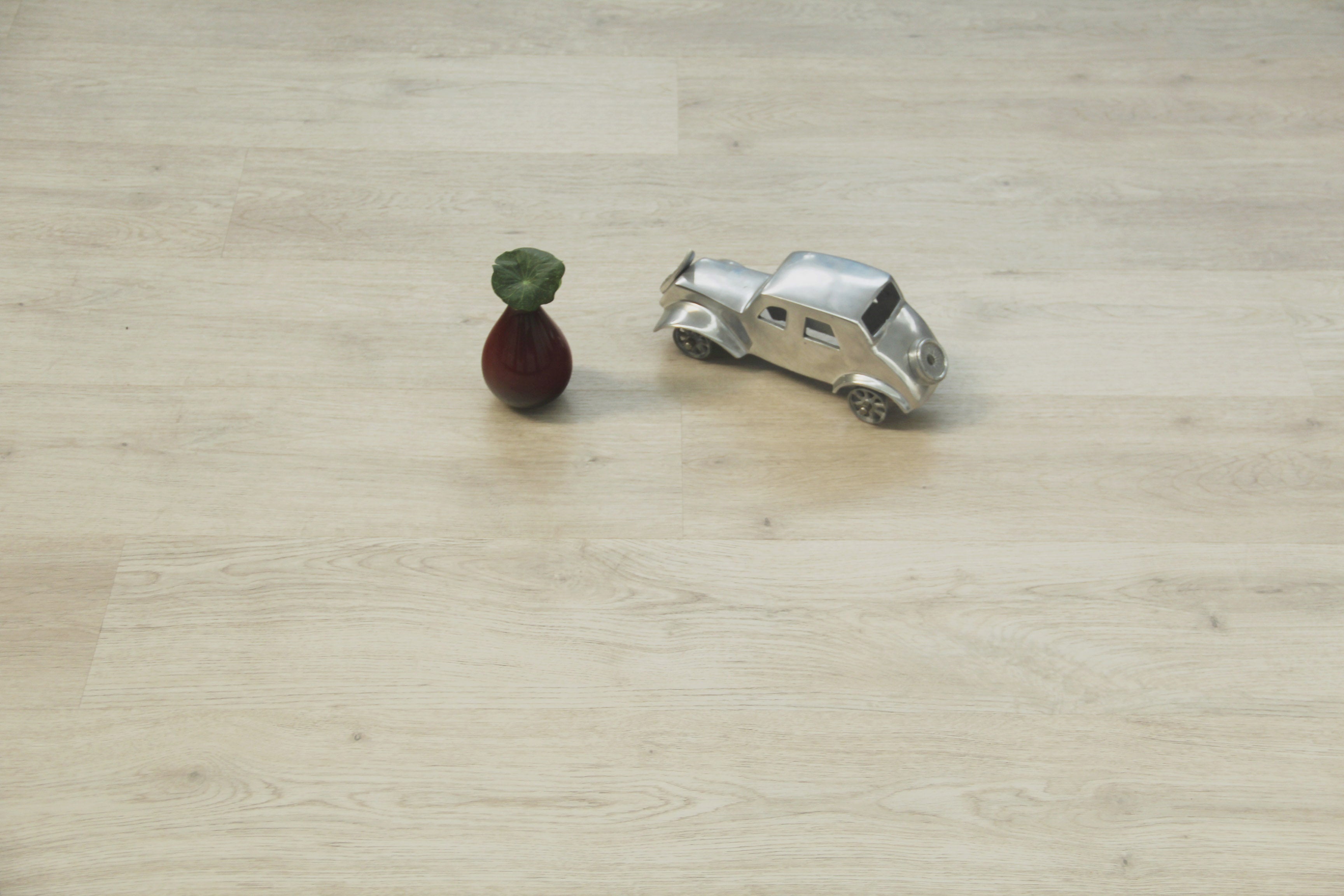 Discontinued Clearance! Oak Wash SPC Vinyl Click Planks Flooring 1220x180x4.0mm SVP2403/1