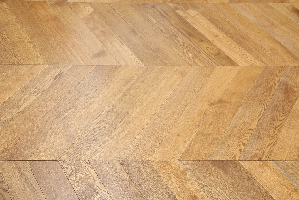 Gunstock Oak Parquet Chevron Wood Flooring SSR1803