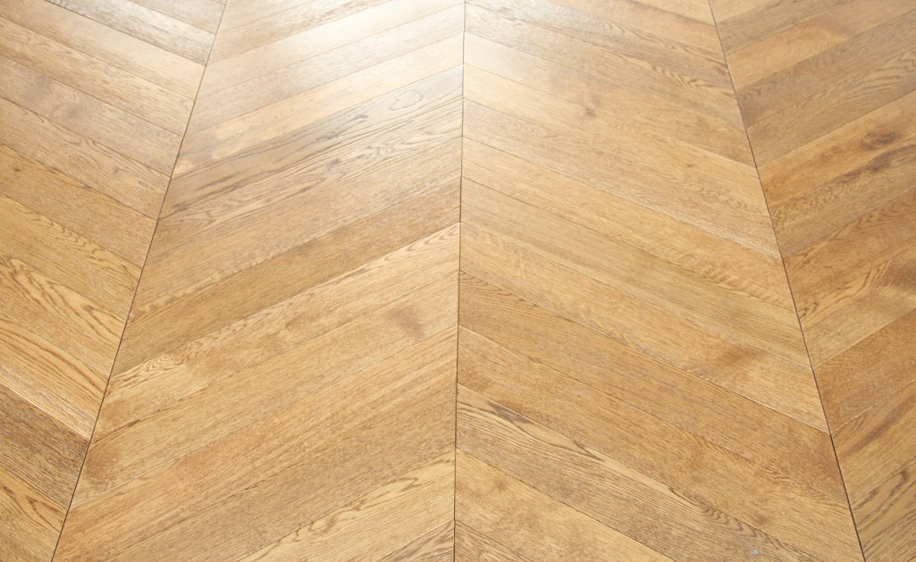 Gunstock Oak Parquet Chevron Wood Flooring SSR1803