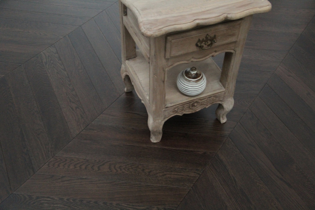 Oak Coffee Stained & Lacquered Chevron Wood Flooring SSR1807