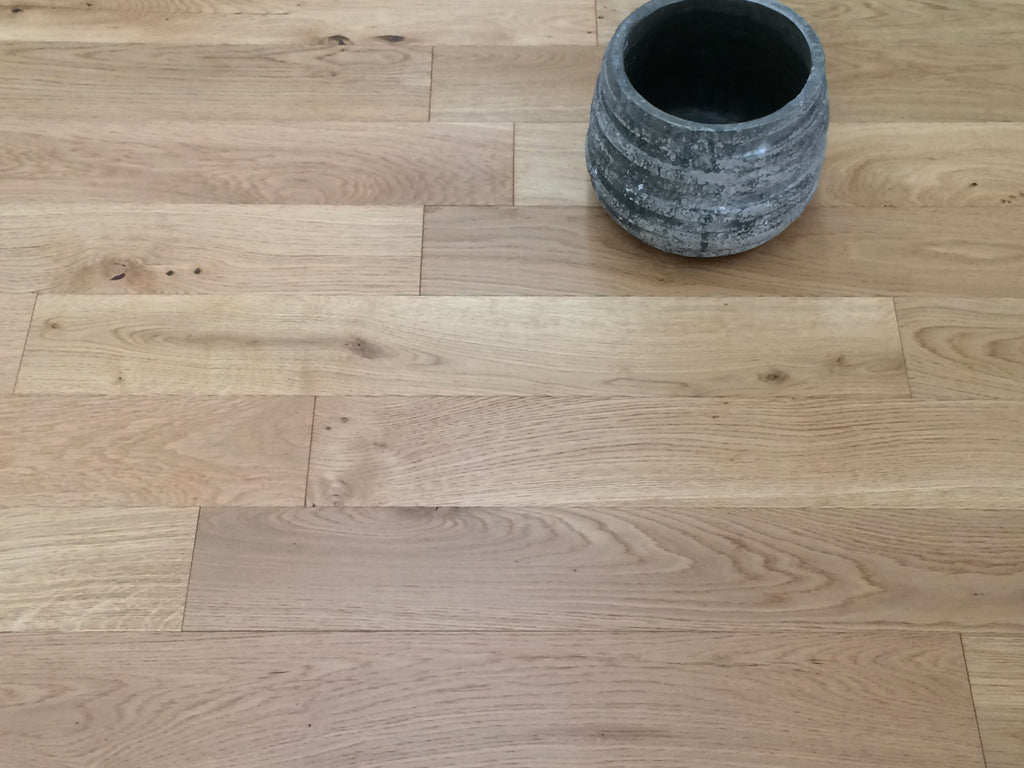 Natural Solid Oak Wood Flooring SMO1802