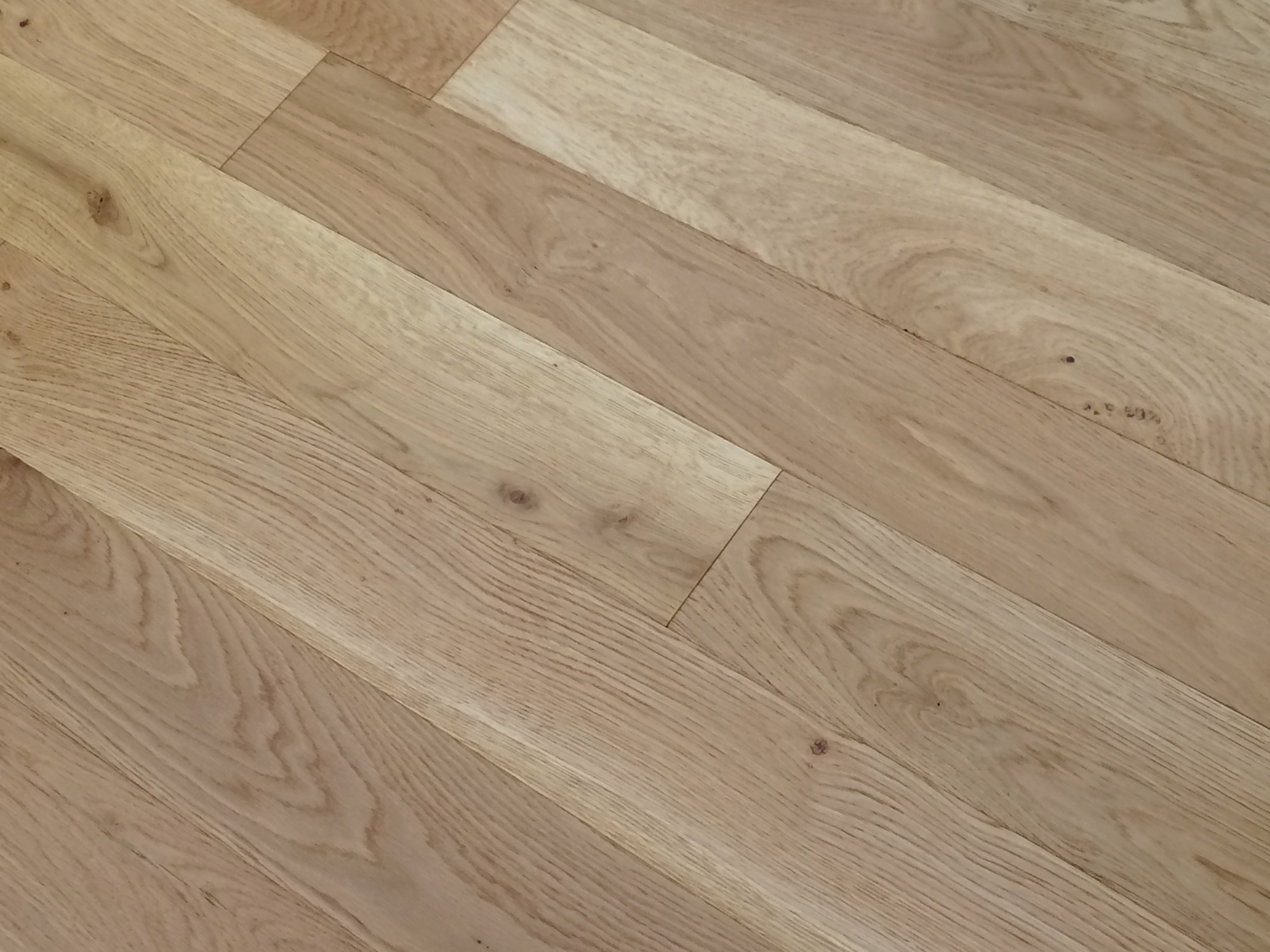 Natural Solid Oak Wood Flooring SMO1802