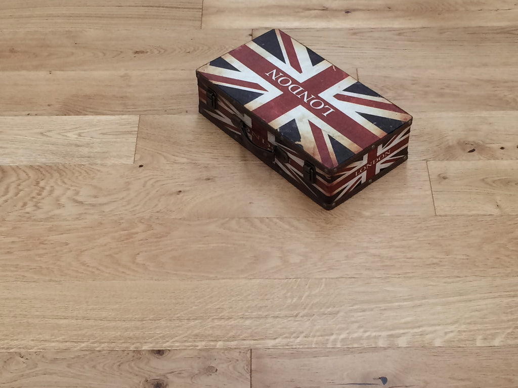 Natural Solid Oak Wood Flooring SMO1807